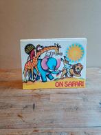 Vintage Popup-boek 'On Safari', Gelezen, Fictie algemeen, Uitklapboek, Ophalen of Verzenden
