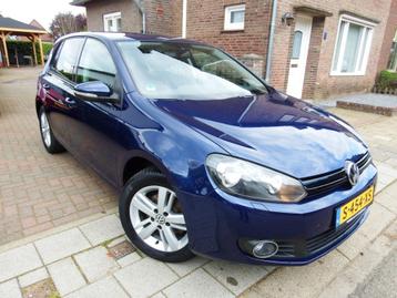 Volkswagen Golf 1.2 TSI 77KW DSG 2012 Blauw 