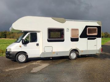 Ruime en mooie Fiat Knaus Camper - 6 slaapplaatsen beschikbaar voor biedingen