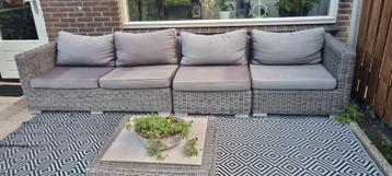 Loungebank, stoel en hocker  beschikbaar voor biedingen
