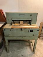 Elektrische papiersnijmachine, Ophalen, Gebruikt
