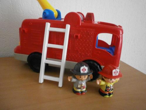 Little people brandweerauto mt ladder + 2 man licht/geluid, Kinderen en Baby's, Speelgoed | Fisher-Price, Zo goed als nieuw, Speelset