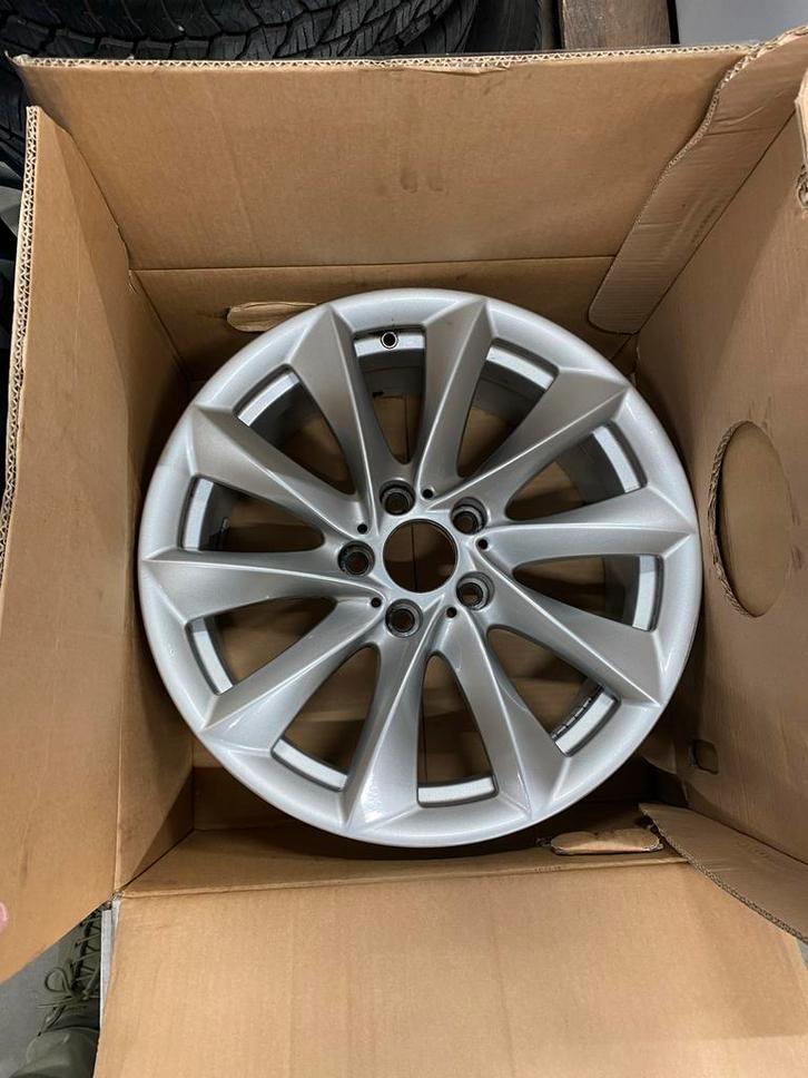 Set BMW Styling 415 velgen - 18 Inch - F30/F36, Auto-onderdelen, Banden en Velgen, Velg(en), Winterbanden, 18 inch, 225 mm, Personenwagen