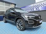 Volkswagen T-Roc 1.5 TSI ADAP CRUISE PANO TREKH. APPLE, 12 maanden, Stof, Euro 6, 4 cilinders