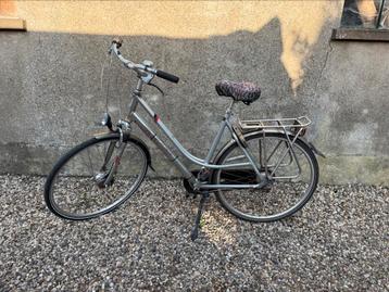 Giant damesfiets beschikbaar voor biedingen