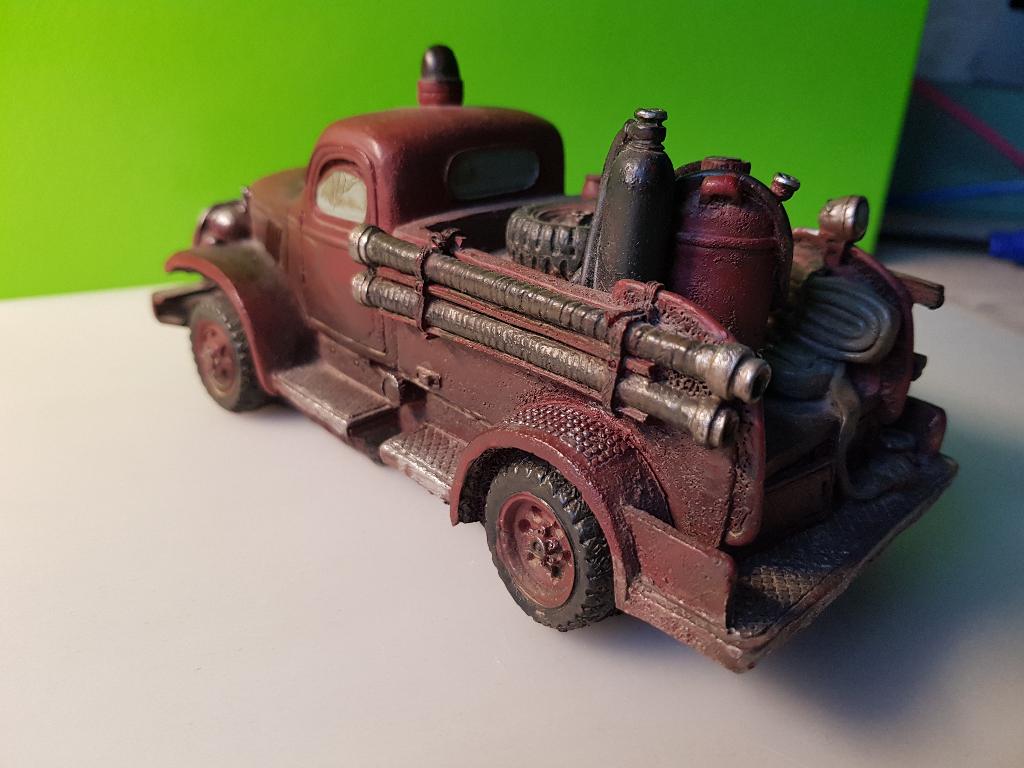 Resin - GMC CCKW Fire Truck [rood] 1/30 MIB, Ophalen of Verzenden, Nieuw, Bus of Vrachtwagen