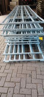 Weidepoorten     rundvee hekken  schapenhekken, Ophalen, IJzer