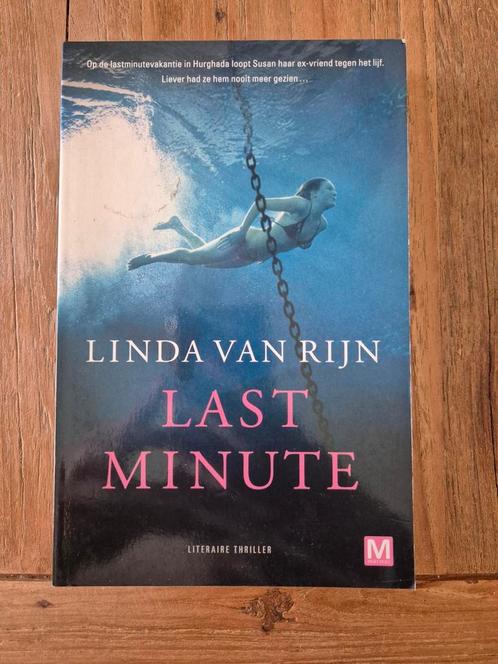Linda van Rijn - Last minute, Boeken, Thrillers, Zo goed als nieuw, Nederland, Ophalen of Verzenden