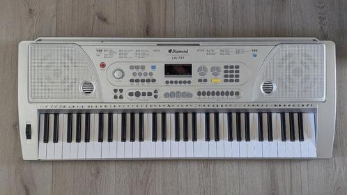 Diamond LH-737 Keyboard, Muziek en Instrumenten, Keyboards, Gebruikt, 61 toetsen, Overige merken, Midi-aansluiting, Ophalen
