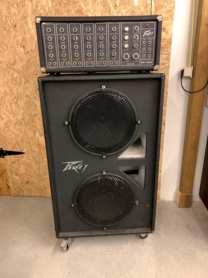 Peavey pa-400 en 215 cab, Muziek en Instrumenten, Versterkers | Bas en Gitaar, Gebruikt, Basgitaar, 100 watt of meer, Ophalen