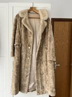 Nerts bontjas vintage, Ophalen of Verzenden, Gedragen, Maat 42/44 (L), Beige