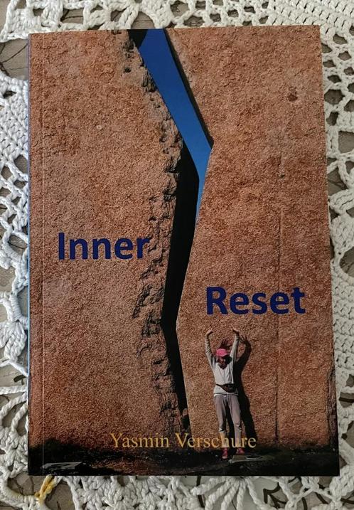 Yasmin Verschure Inner Reset 2022, Boeken, Esoterie en Spiritualiteit, Zo goed als nieuw, Overige typen, Spiritualiteit algemeen