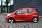 Citroën C1 1.0 3-DRS 2014 Rood, Auto's, Voorwielaandrijving, Euro 5, Stof, Zwart