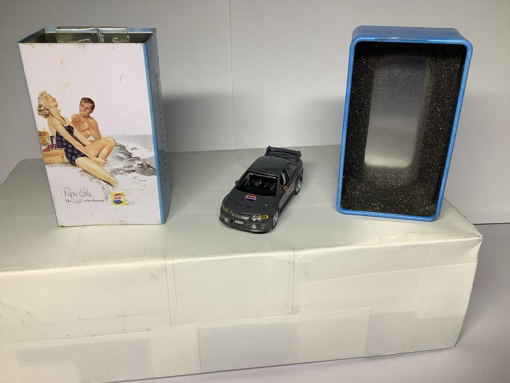 Schaal is 1:72 Mitsubishi Lancer Modelauto, Hobby en Vrije tijd, Modelauto's | 1:87, Ophalen of Verzenden, Nieuw, Auto, Schuco