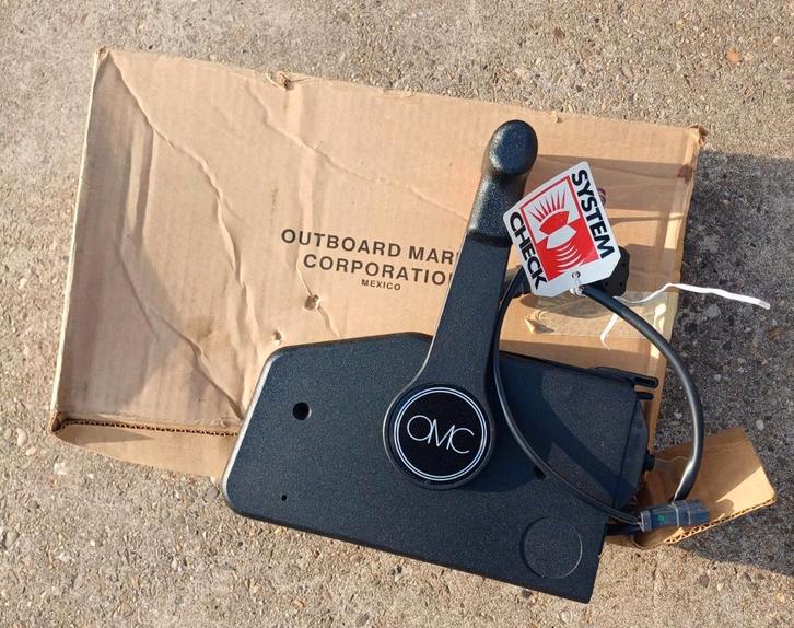 Nieuwe schakelkast OMC Johnson nooit gebruikt, Watersport en Boten, Bootonderdelen, Nieuw, Motor en Techniek, Motorboot, Ophalen of Verzenden