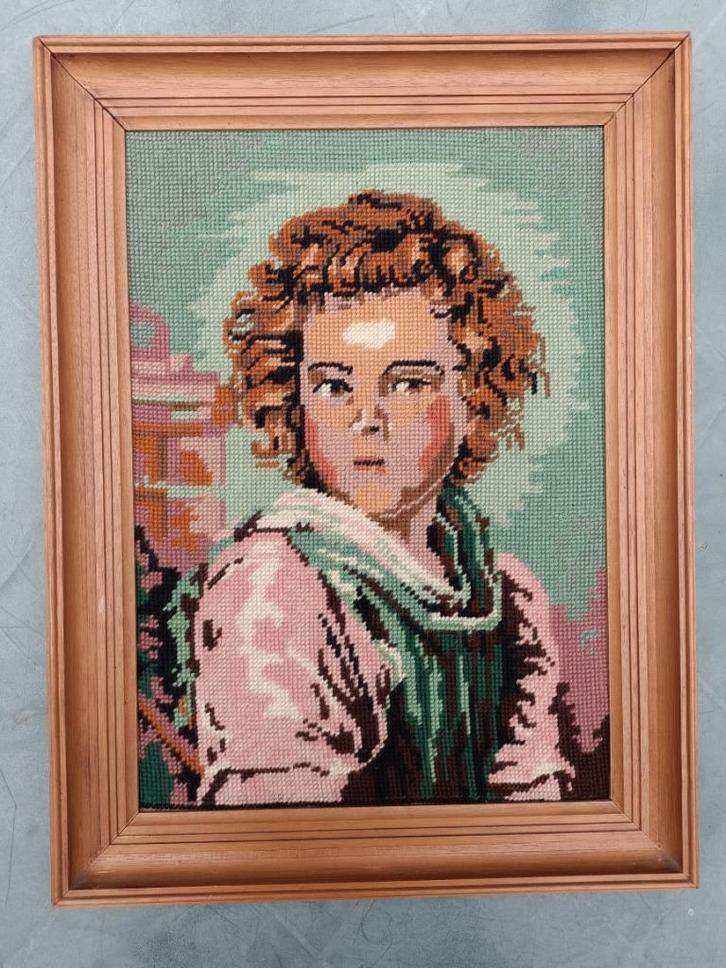 Hand geborduurd schilderij in steelsteek jongen 50 x 38 cm, Hobby en Vrije tijd, Borduren en Borduurmachines, Gebruikt, Overige typen