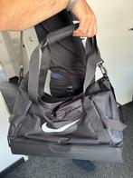 Nike sporttas harde onderkant Nieuw met kaartje eraan, Ophalen of Verzenden, Nieuw