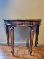 Halfrond wandtafeltje, Huis en Inrichting, Tafels | Sidetables, Gebruikt, 50 tot 100 cm, Overige vormen, Overige houtsoorten