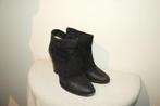 Jimmy Choo laarsjes glinster delen glans hak merk inslag 38, Zwart, Lage of Enkellaarzen, Gedragen, Jimmy choo
