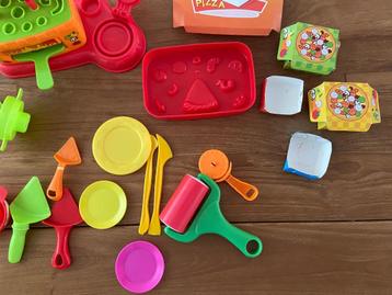 Play-Doh klei pizzamaker/ pizzabakker beschikbaar voor biedingen