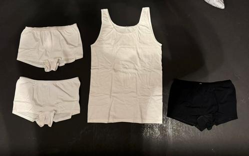 Ondergoed 1 hemdje en 3 slips, Kleding | Dames, Ondergoed en Lingerie, Setje, Ophalen of Verzenden