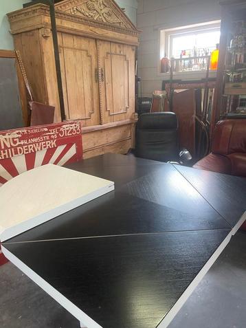 Design -Quadrondo Eettafel Rosenthal Erwin Nagel beschikbaar voor biedingen