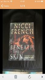 Boek Beneath The Skin door Nicci French, Cd's en Dvd's, Dvd's | Thrillers en Misdaad, Actiethriller, Ophalen of Verzenden, Zo goed als nieuw