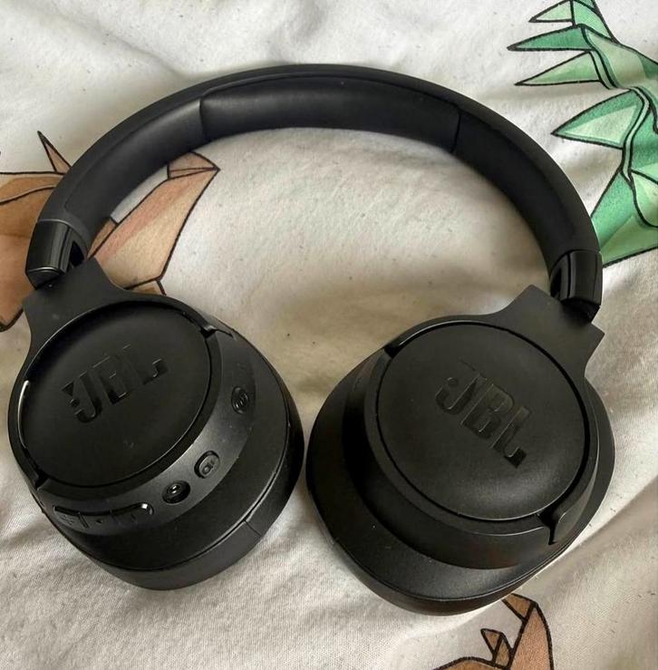 Te koop JBL Tune 770ANC, Audio, Tv en Foto, Koptelefoons, Ophalen of Verzenden