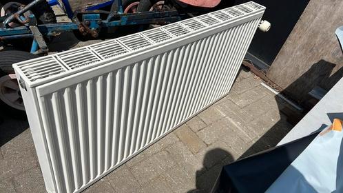 Oude metalen oud ijzer, Doe-het-zelf en Verbouw, Verwarming en Radiatoren, Gebruikt, Radiator, 800 watt of meer, 30 tot 80 cm