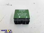 Alarmrelais Volvo 850 ('91-'96) 9166485, Gebruikt, Ophalen of Verzenden, Volvo, Volvo