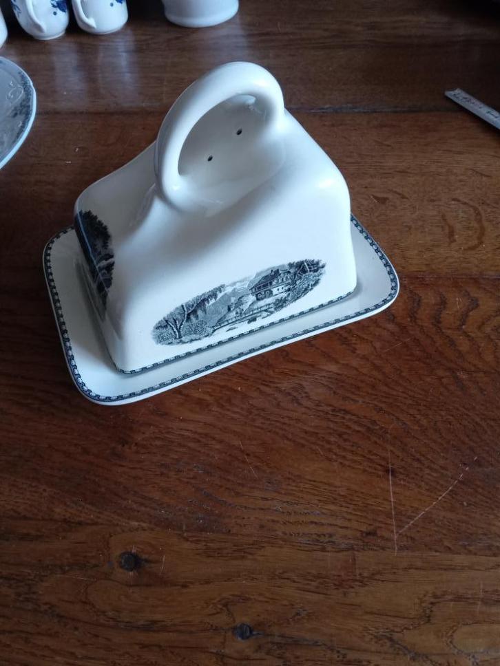 te koop kaasstolp Societe Ceramique LANDSCHAP, Antiek en Kunst, Antiek | Servies los, Ophalen of Verzenden
