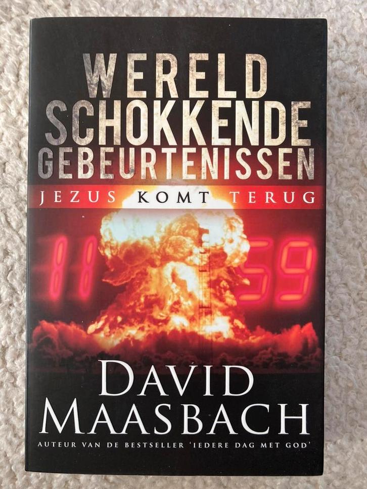 David Maasbach - Wereldschokkende gebeurtenissen, Boeken, Godsdienst en Theologie, Zo goed als nieuw, Ophalen of Verzenden