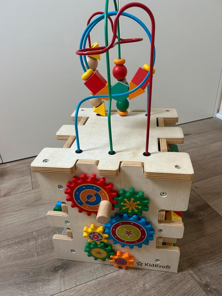 Kidskraft activity kubus, Kinderen en Baby's, Speelgoed | Houten speelgoed, Zo goed als nieuw, Ophalen of Verzenden