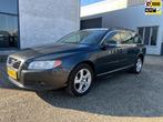Volvo V70 2.0 T5 Momentum ,trekhaak,pdc, Auto's, Volvo, Voorwielaandrijving, Euro 5, Huisgarantie, 4 cilinders