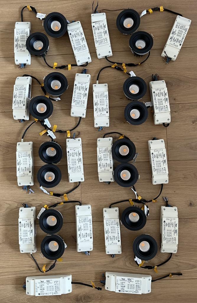 Indoor LED inbouwspots (16 stuks), zwart + dimbare voeding, Huis en Inrichting, Lampen | Spots, Zo goed als nieuw, Plafondspot of Wandspot