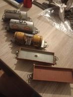 Marklin HO 5 wagons: open, BP, Esso, Liquer, Ophalen of Verzenden