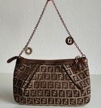 Fendi Bronze Brown Studded Chain Handbag- Golden Details, Sieraden, Tassen en Uiterlijk, Tassen | Damestassen, Ophalen of Verzenden