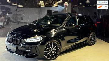 BMW 1-serie 118i M-Sport PANO|HUD|SFEER|KUIP|CAM| VOL beschikbaar voor biedingen