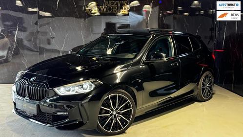 BMW 1-serie 118i M-Sport PANO|HUD|SFEER|KUIP|CAM| VOL, Auto's, BMW, Bedrijf, Te koop, 1-Serie, 360° camera, ABS, Achteruitrijcamera