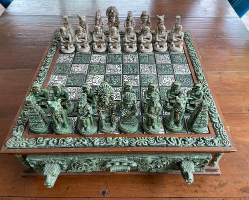 Schaakbord Maya cultuur Artesanias Heredia, Hobby en Vrije tijd, Gezelschapsspellen | Bordspellen, Zo goed als nieuw, Ophalen