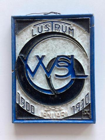 Cloisonne tegel 6 e lustrum VVSL 1900 27-29 jan 1930 beschikbaar voor biedingen