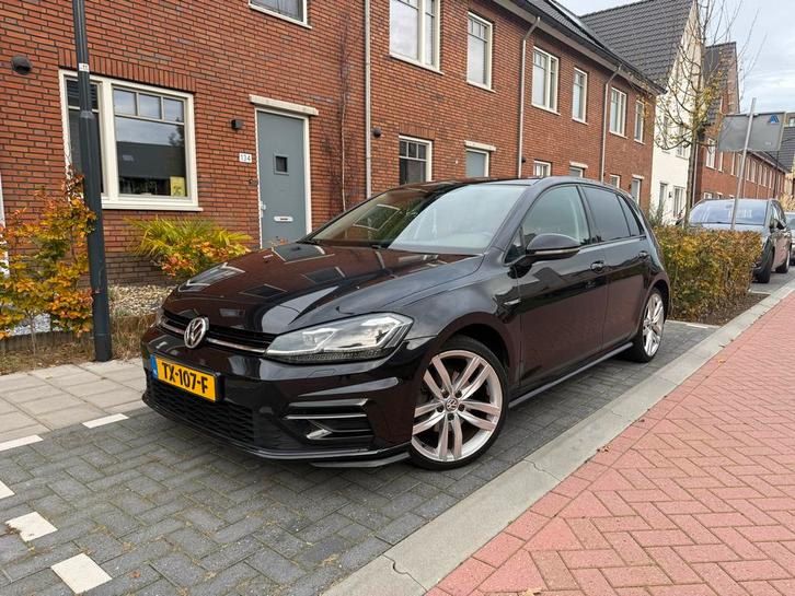 Volkswagen Golf 1.5 TSI 150pk 7-DSG 2017 Zwart, Auto's, Volkswagen, Particulier, Golf, Benzine, B, Hatchback, Automaat, Geïmporteerd
