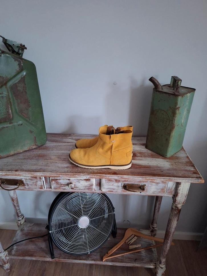 📦 Shabbies Amsterdam dames enkellaarzen maat 38, Kleding | Dames, Schoenen, Gedragen, Lage of Enkellaarzen, Geel, Ophalen of Verzenden