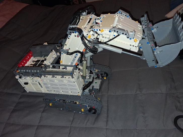 LEGO Technic Liebherr R 9800 Graafmachine (Zonder Doos), Kinderen en Baby's, Speelgoed | Duplo en Lego, Gebruikt, Ophalen of Verzenden