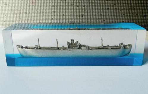 liberty ship in lucite propeller club, port of ny, Antiek en Kunst, Curiosa en Brocante, Ophalen of Verzenden