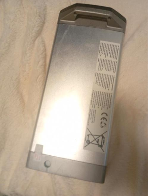 Batavus accu werkt zonder problemen, accu conditie is goed,, Audio, Tv en Foto, Accu's en Batterijen, Gebruikt, Oplaadbaar, Ophalen of Verzenden