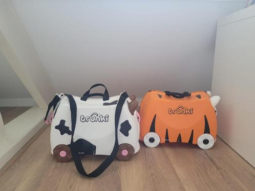 Twee Trunki kinderkoffers – koe & tijger –, Sieraden, Tassen en Uiterlijk, Koffers, Zo goed als nieuw, Hard kunststof, Minder dan 50 cm