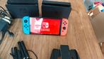 Nintendo Switch OLED zo goed als nieuw, Ophalen of Verzenden, Zo goed als nieuw, Met 3 controllers of meer, Switch OLED