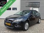Ford Focus 5deurs 1.6 Comfort Airco LM Parkeersens. Trekhaak, 4 cilinders, 620 kg, Zwart, Origineel Nederlands