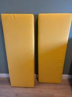 2 Okergele Kussens op Maat IKEA Kallax – Comfort & Stijl, Huis en Inrichting, Ophalen, Zo goed als nieuw